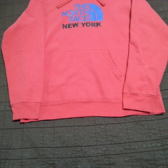 The North Face New York Hoodie Sweater Sweatshirt  Men's Large Red hooded - Picture 4 of 13